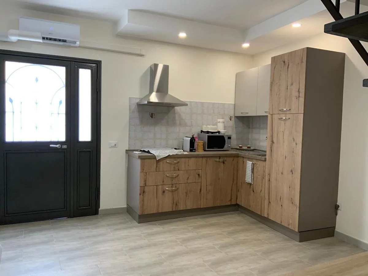 Nuovissimo Appartamento Indipendente Al Centro !! カターニア 0*,  イタリア